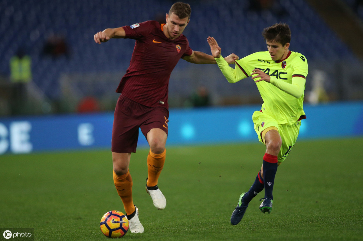 包含风云突变塞维利亚今晚复出首秀,意甲版图或变,媒体盛赞,轮换策略成焦点的词条 包含风云突变塞维利亚今晚复出首秀,意甲版图或变,媒体盛赞,轮换策略成焦点的词条