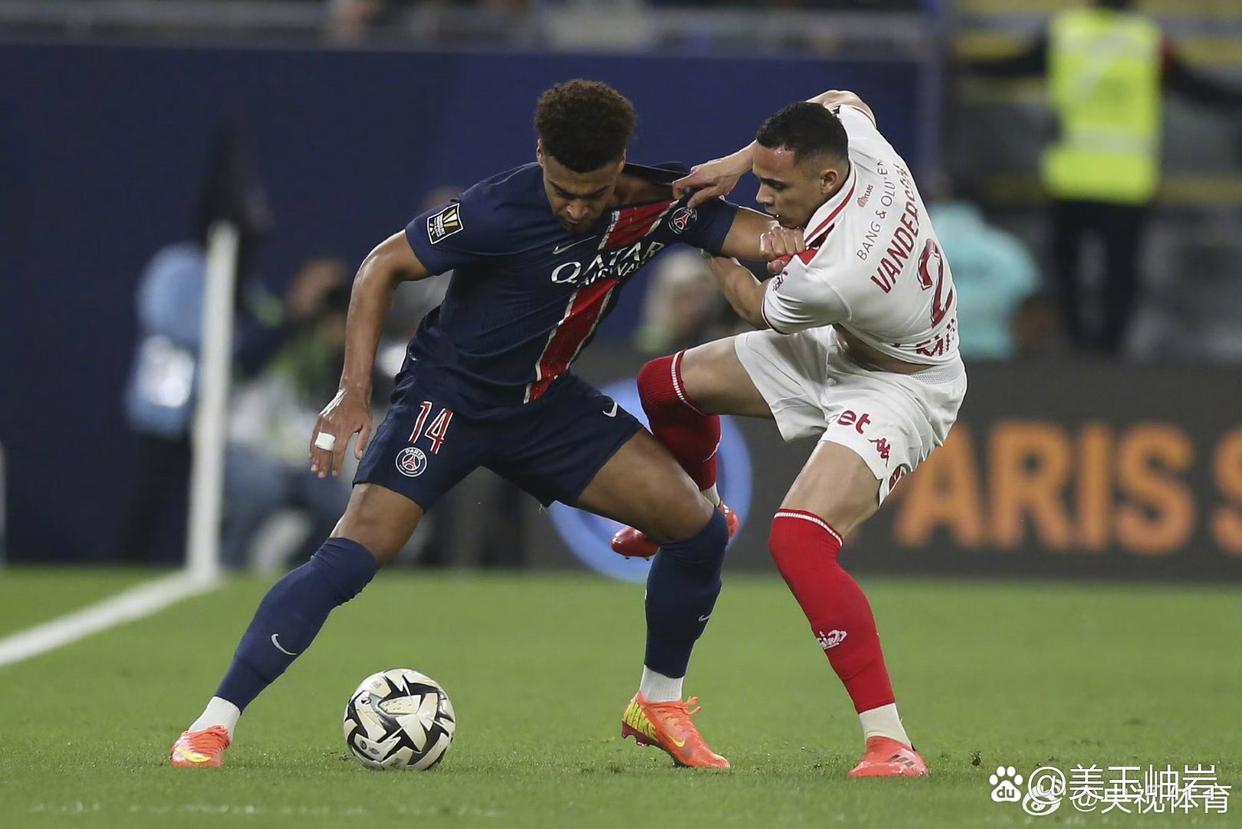 集结日体能课后，巴黎圣日耳曼止住颓势备战全明星赛，震撼外界，临场指挥获称赞(2024年欧洲杯巴黎圣日耳曼)