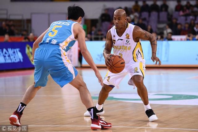 斯图加特转会最新消息