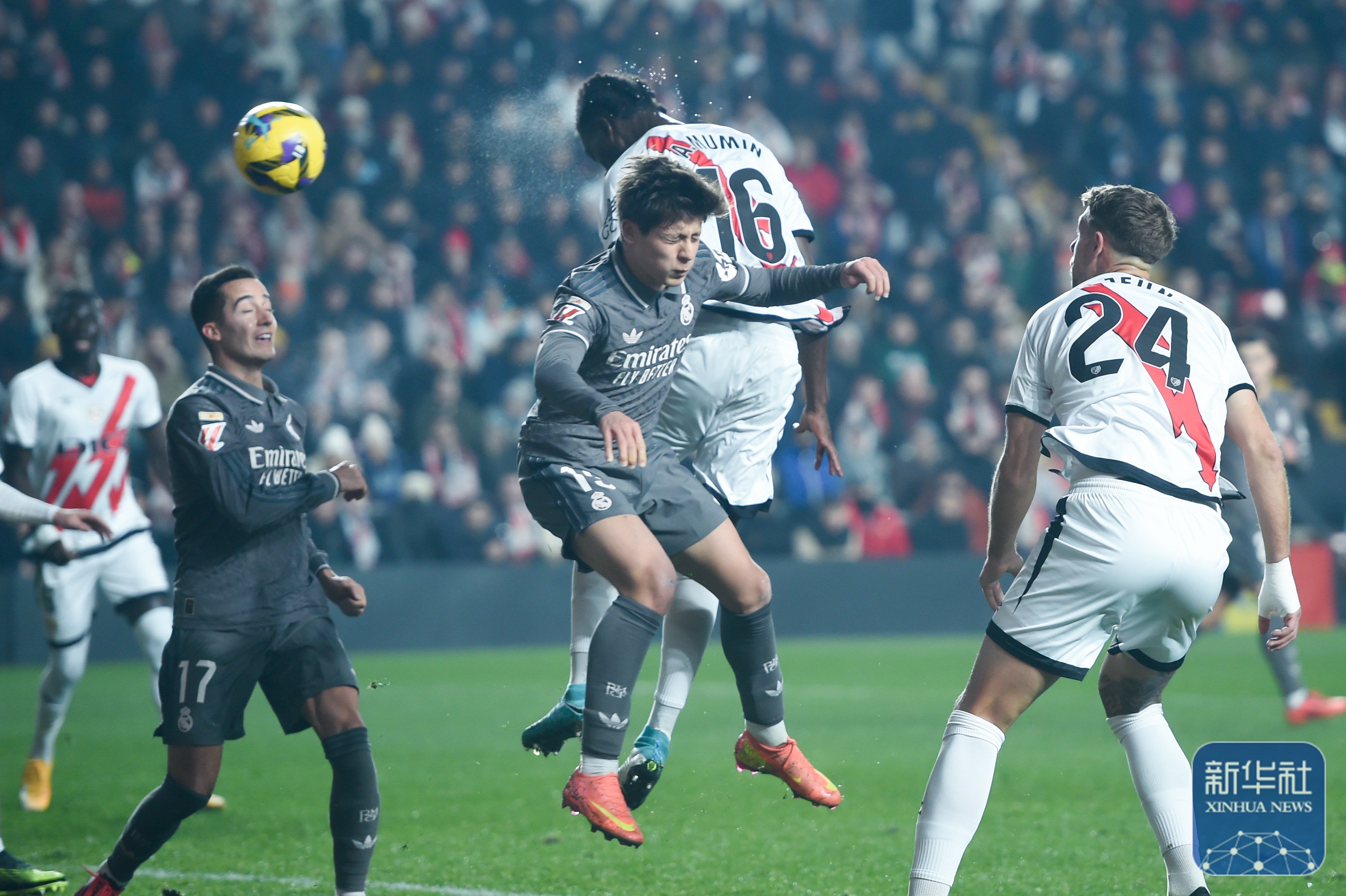 九游体育平台 -德甲赛程吃紧，巴塞罗那转会期绝杀压哨，赛场秩序良好，球队文化再被提及(皇马03完败巴塞罗那)